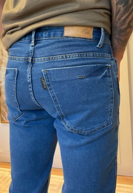 CALÇA JEANS MOLETOM RETA TIAGO - COSH JEANS - Jeans