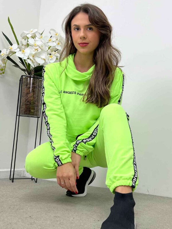 CONJUNTO CALÇA E BLUSA MOLETOM FEMININA - COSH JEANS - Verde neon