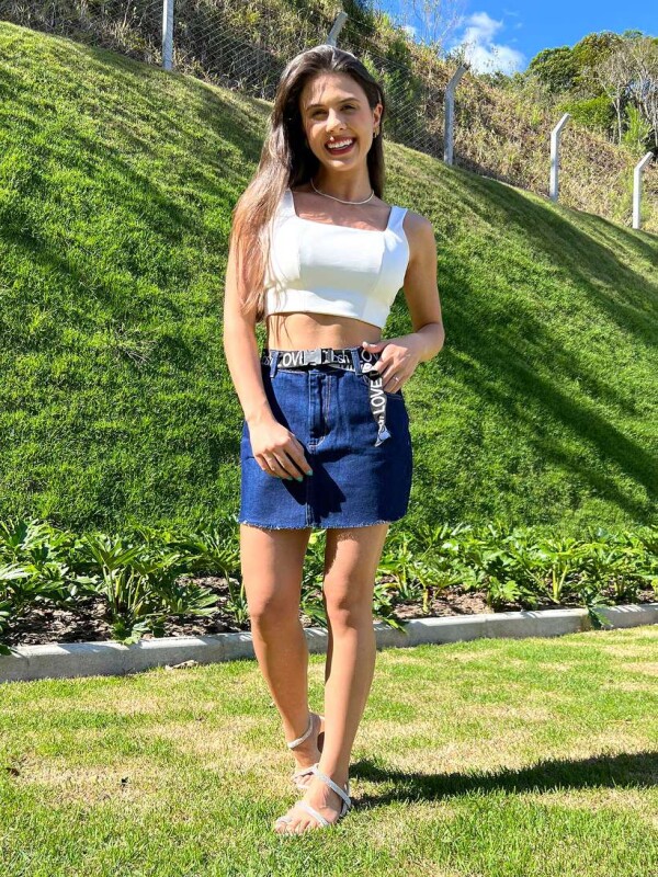 MINI SAIA JEANS COM CINTO FEMININA  COSH JEANS  Jeans