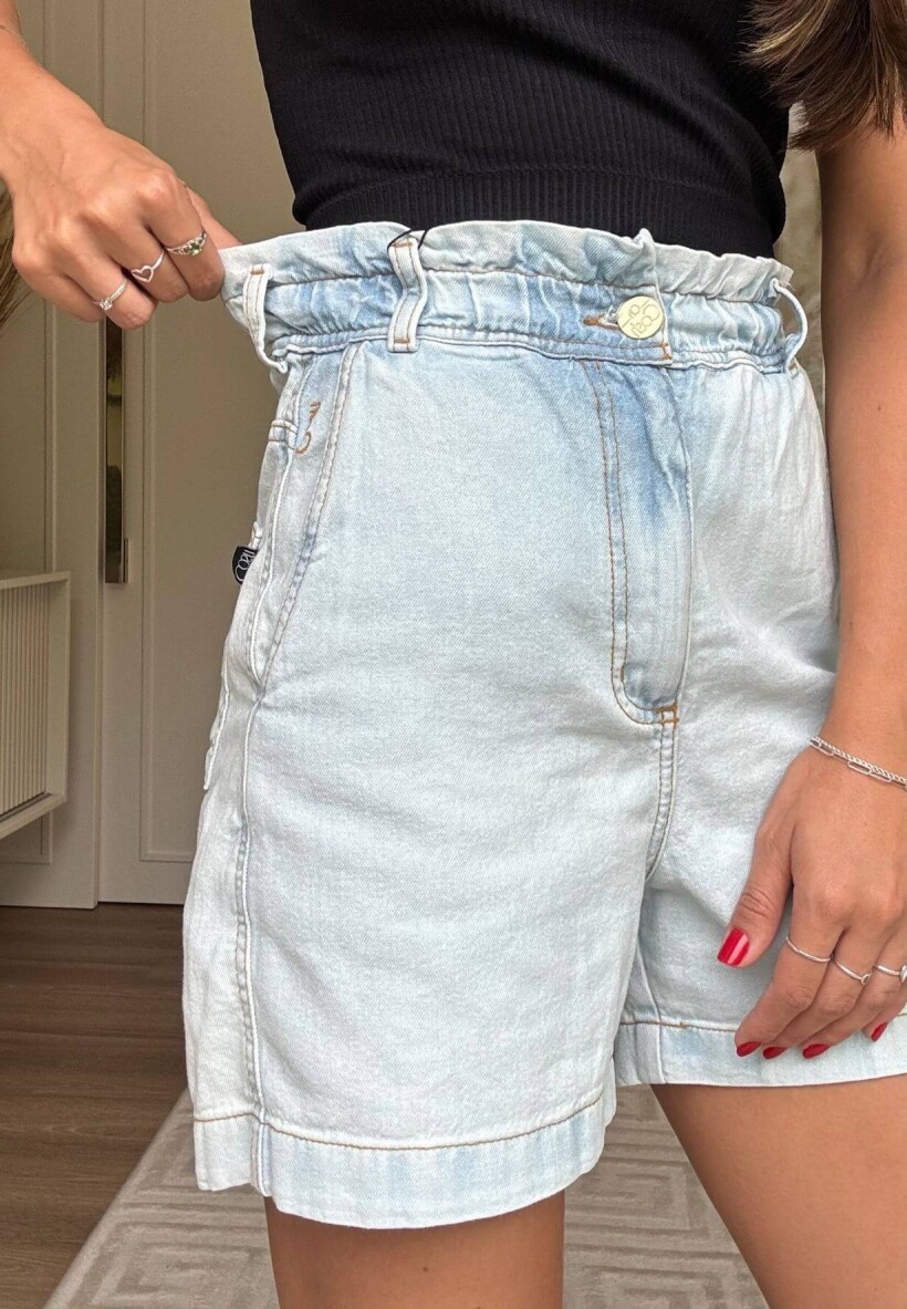 Short Jeans Feminino Cintura Alta Vanessa
